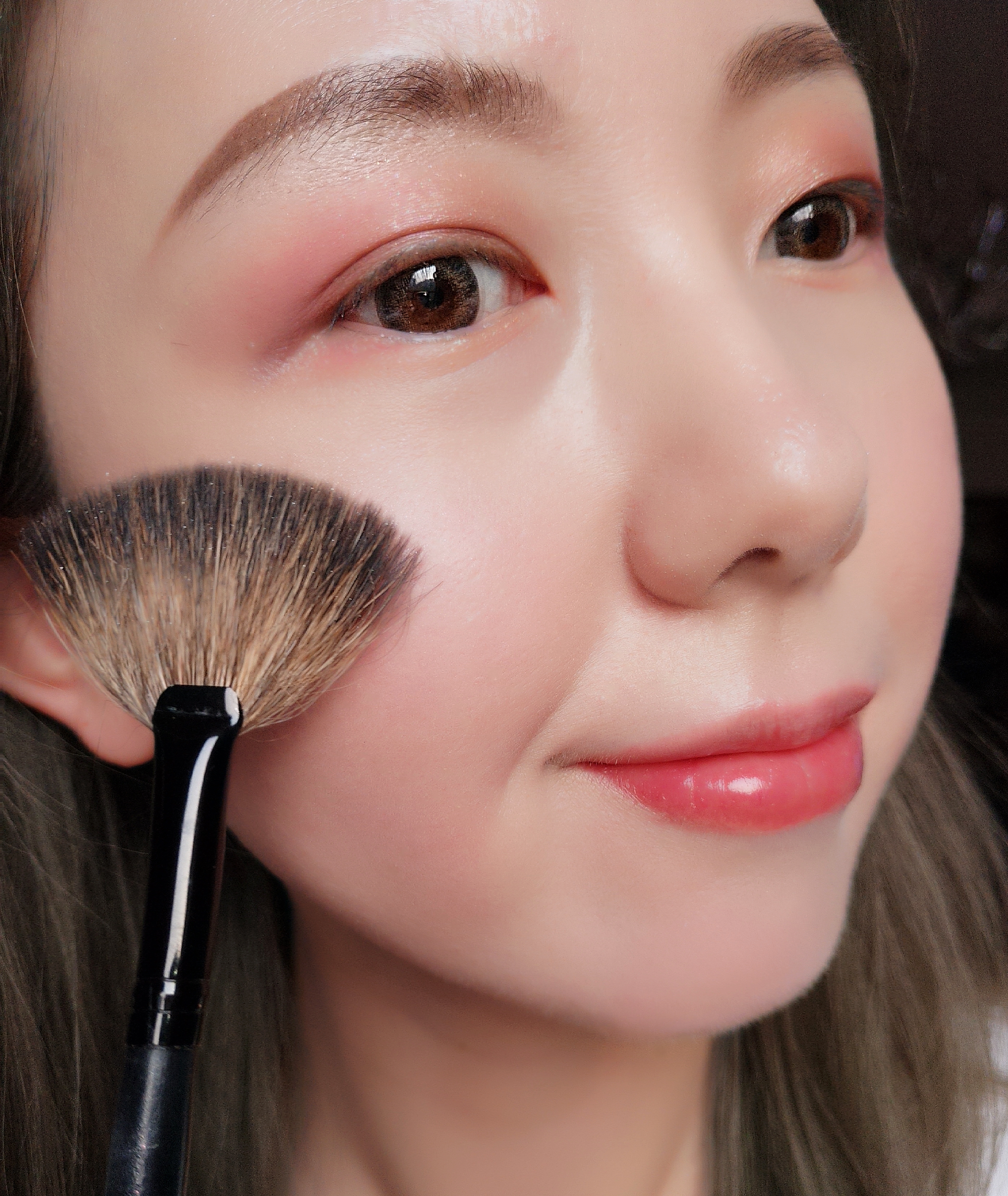 通透精致的约会妆教程,高甜约会妆