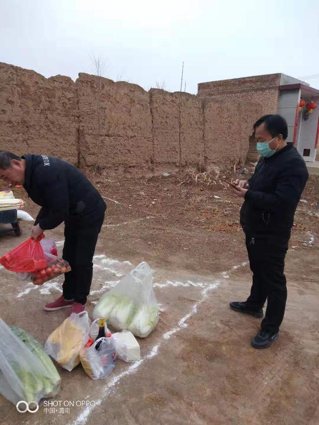 隔离疫情不隔爱守望相助暖人心,隔离病毒不隔爱居家隔离亦温暖