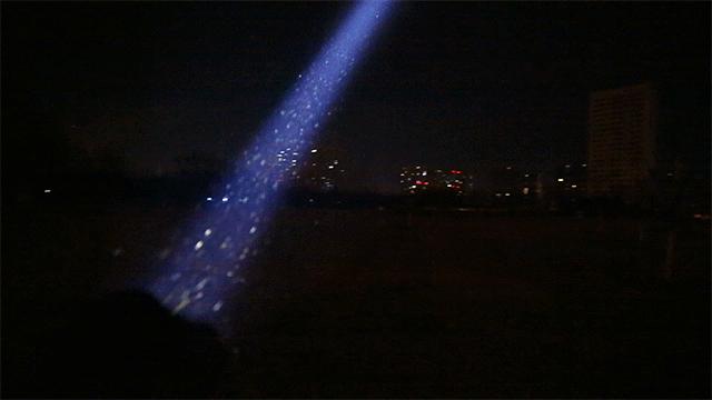 性能怪兽7500流明超级远射雷鸣兔SD90评测#科技快报#