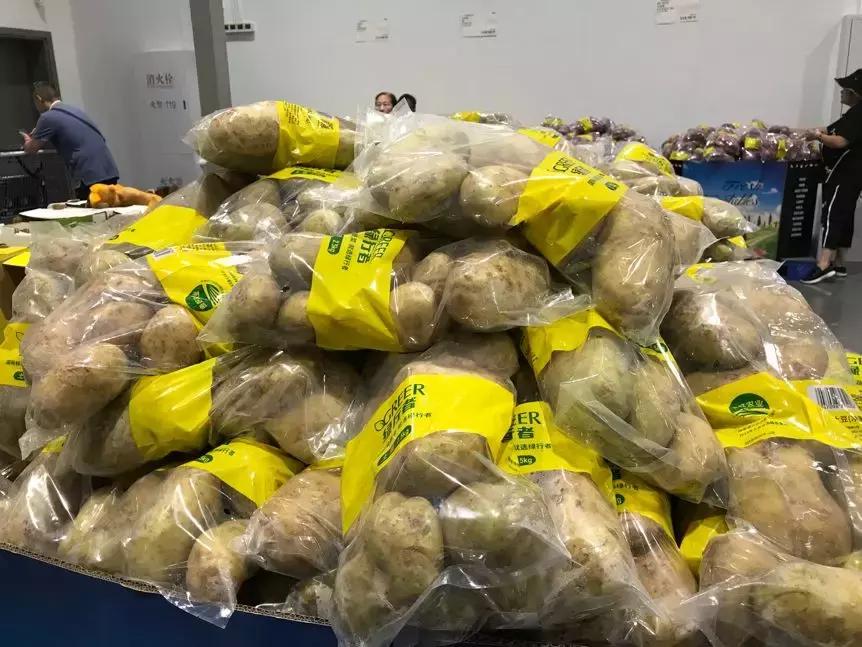 costco里1万5的巴宝莉,costco开业抢什么