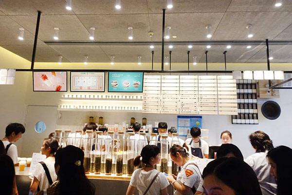 开一家奶茶店要多少钱成本,开设一家奶茶店的项目成本预算