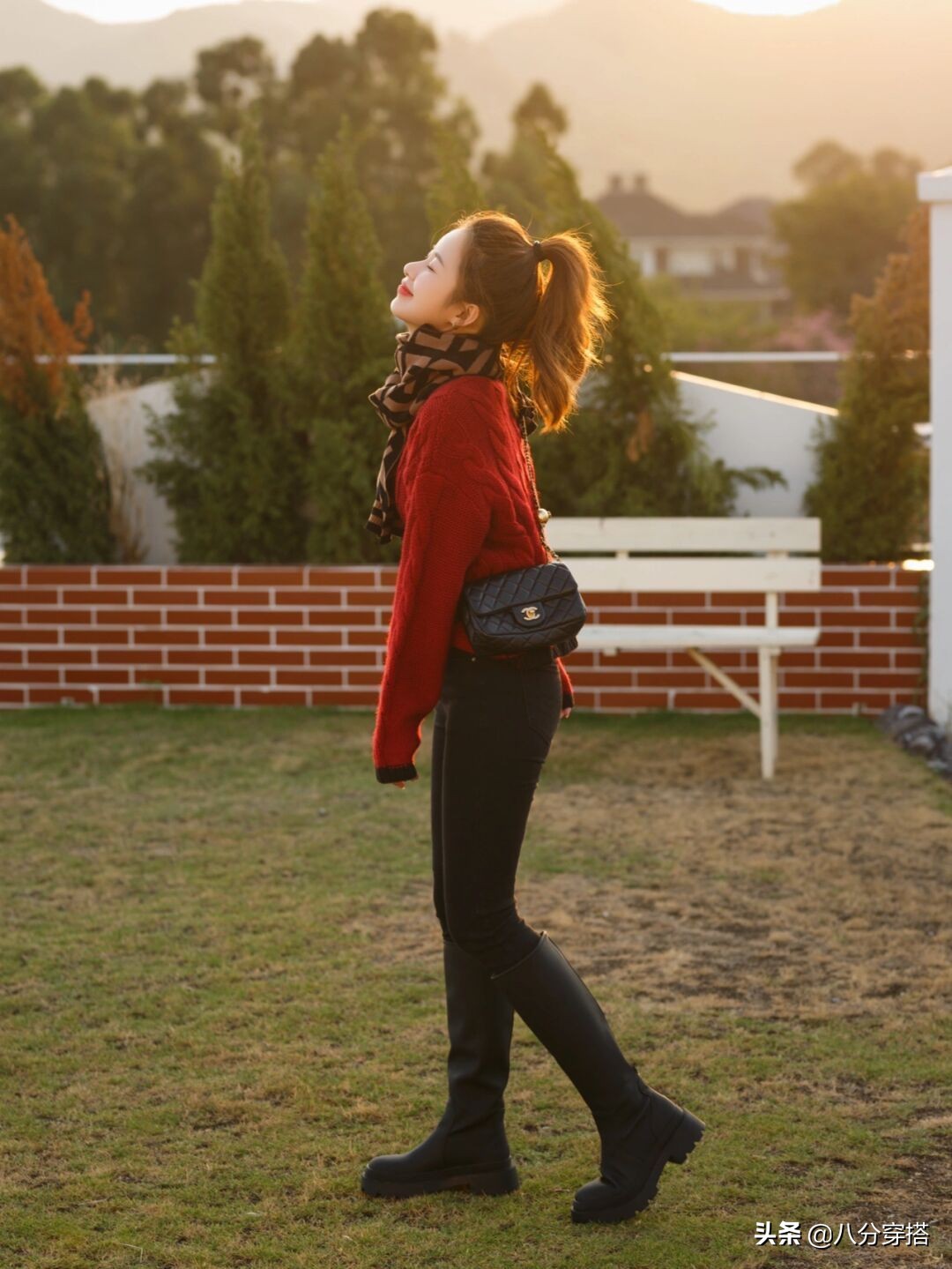 显白气质又柔软渐变慵懒风毛衣,女士简约风穿搭技巧白色毛衣搭配