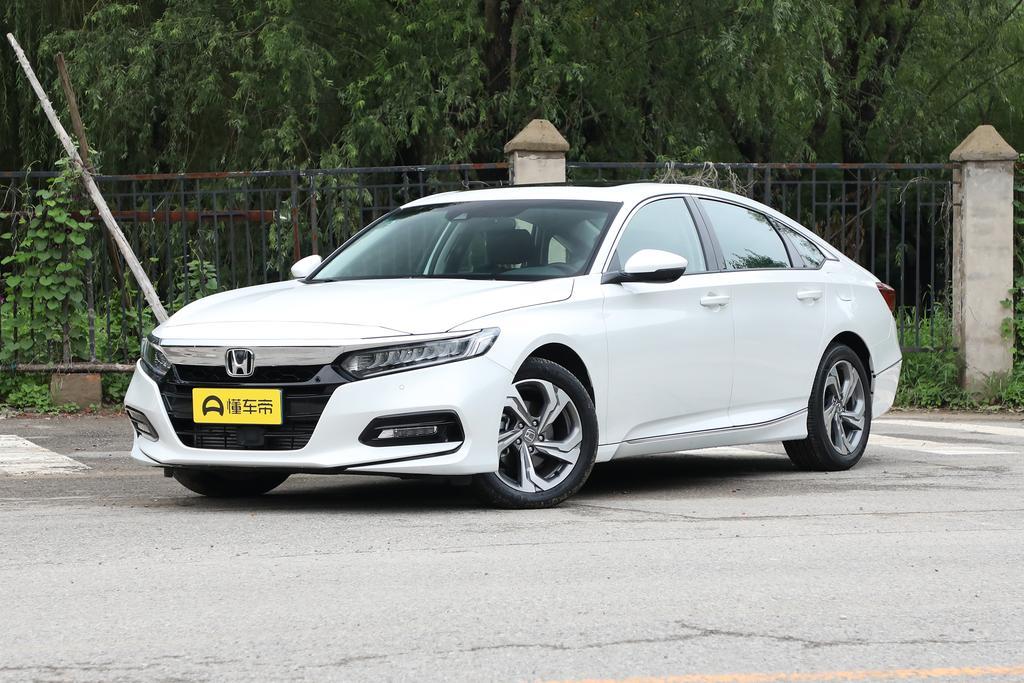 本田雅阁22款260turbo幻影尊贵版,雅阁260turbo豪华版新车价格