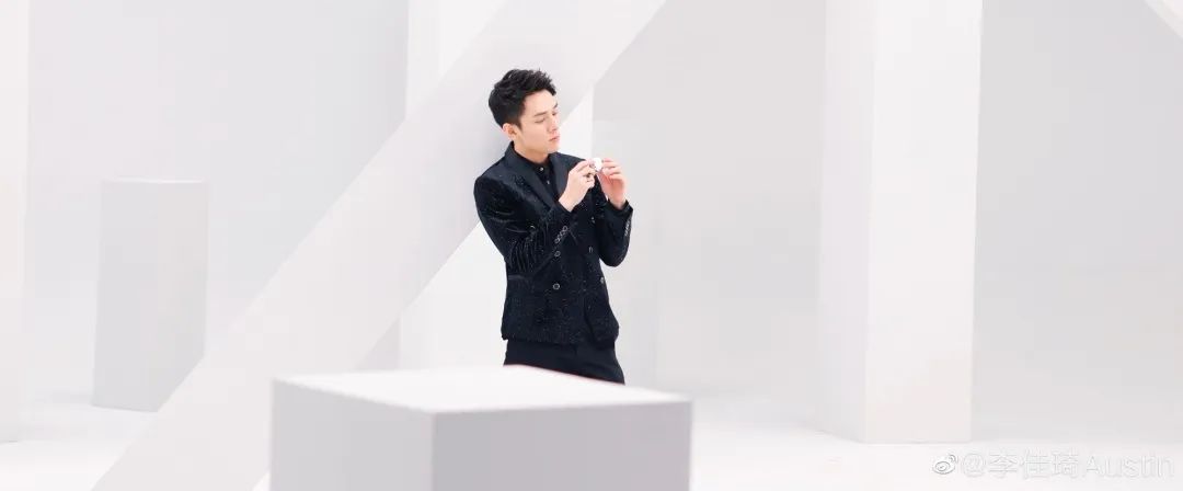 罗永浩柴静我的奋斗演讲完整版,罗永浩吉林大学演讲我的奋斗高清