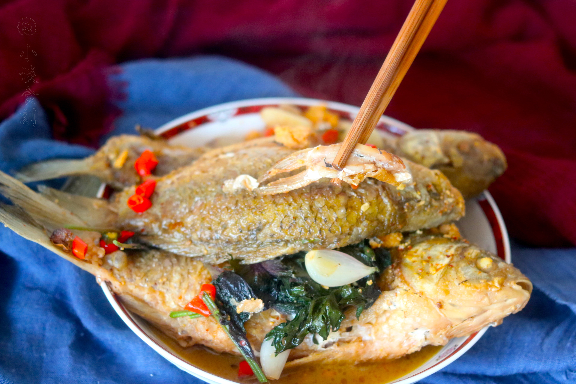 煎鲫鱼不粘不碎不破皮怎么办,煎鲫鱼不粘锅的技巧放盐