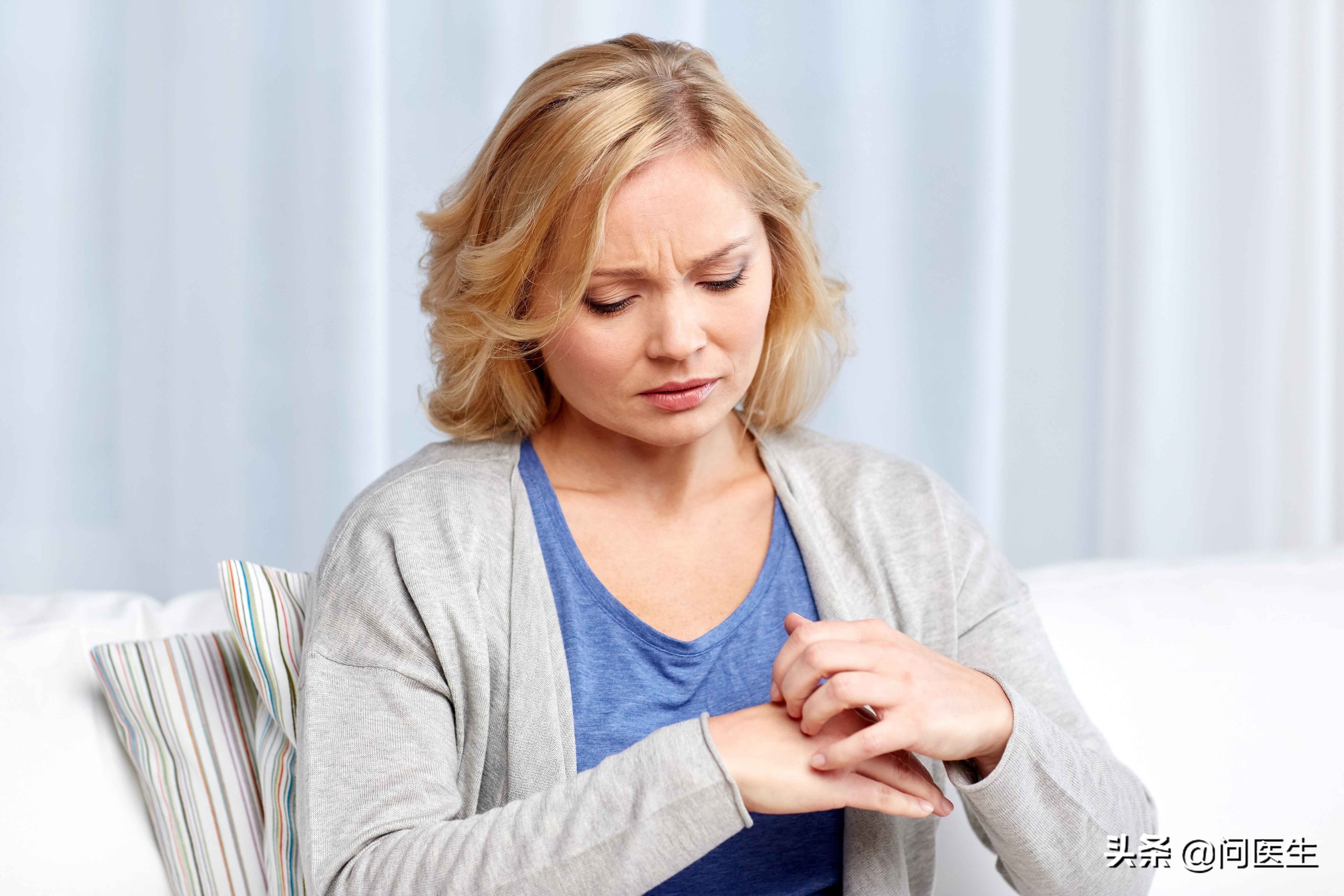 一到换季手上就湿疹,换季过敏皮炎湿疹