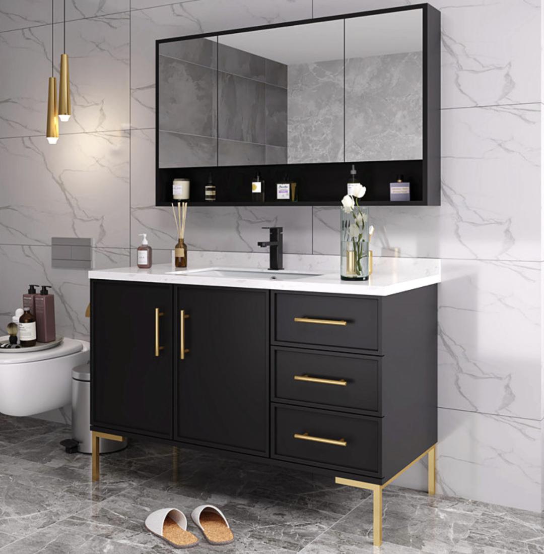 扔掉浴室柜,浴室柜非常难看想扔了