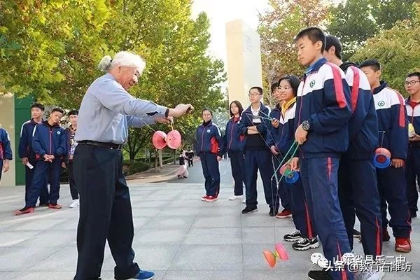 昌乐二中第十五届体育美食节开幕,昌乐二中十六届体育美食节