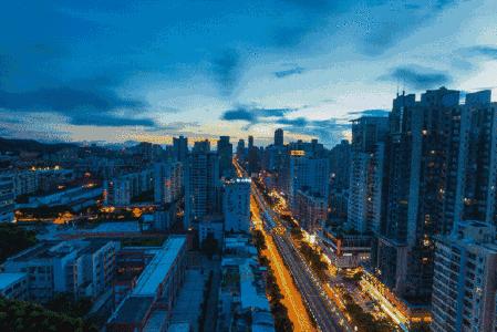 广州凌晨五点的火车,广州凌晨四点的样子