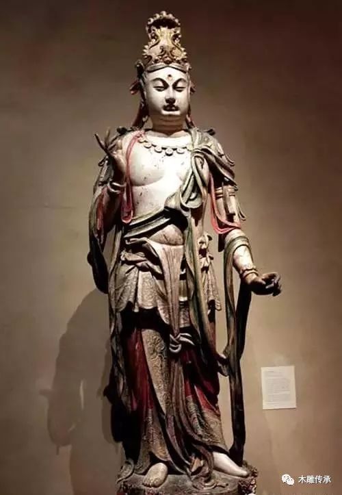 佛像的残缺之美木雕,巧夺天工的雕塑