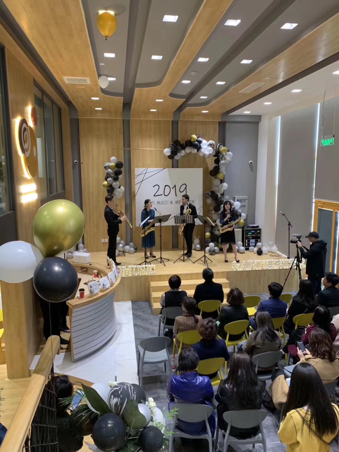 世界顶级的萨克斯合奏,国际萨克斯演出视频