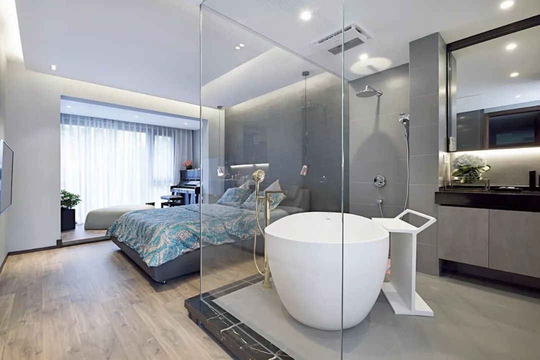 卫生间无窗潮湿怎么办,卫生间没水怎么弄