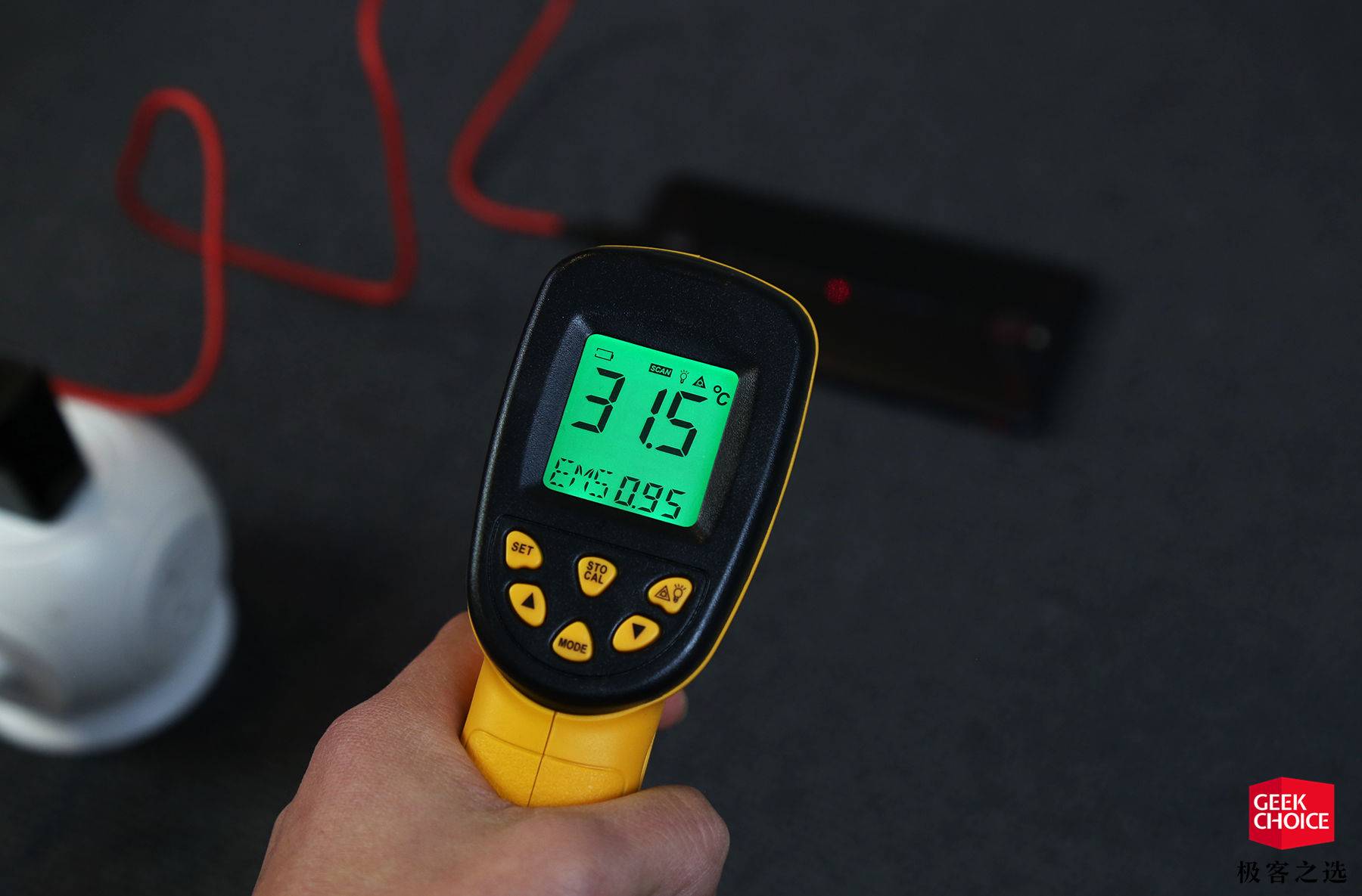 红魔mars评测发热,红魔mars和黑鲨的散热功能