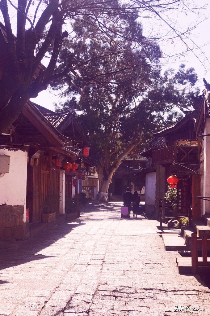 丽江的高颜值客栈逆天了，住一圈连回家的路费都省了！文末有福利