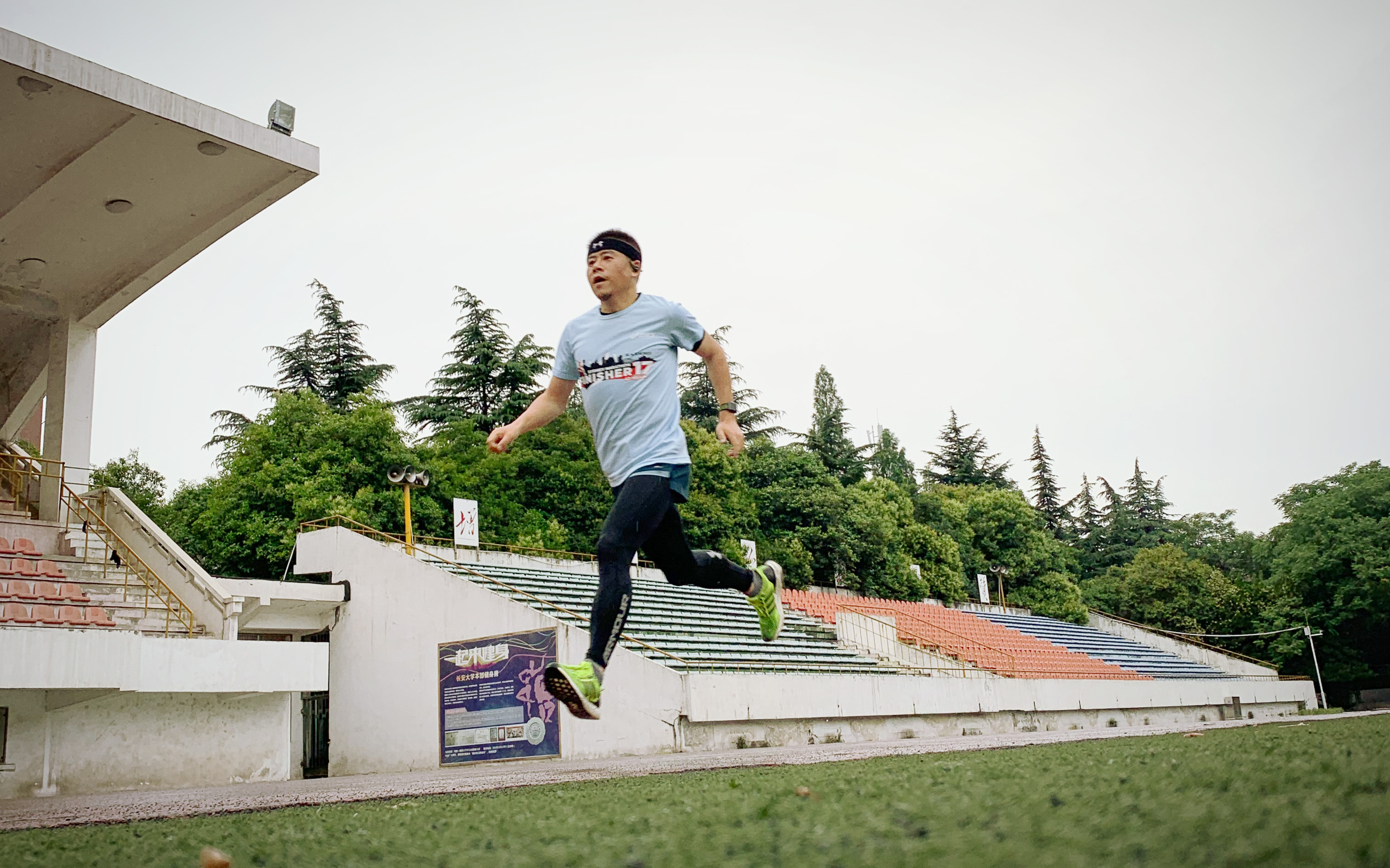 坚持跑步却不瘦怎么回事,跑步坚持几个月体重会有什么变化