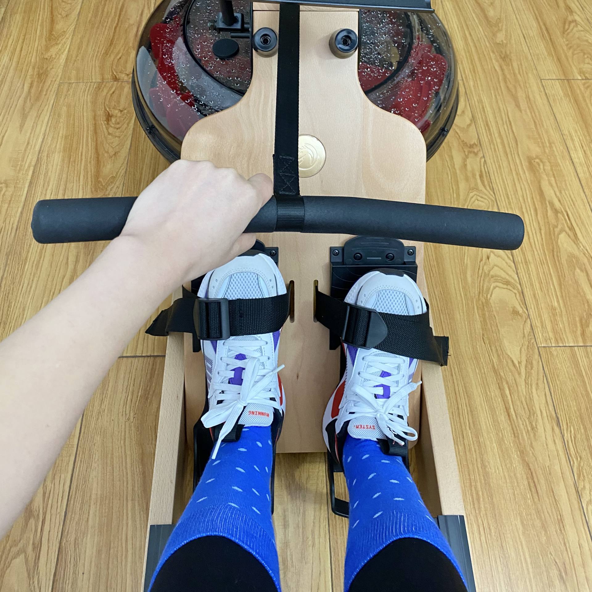 划船机健身可以减肥吗,划船机比跑步效果好吗