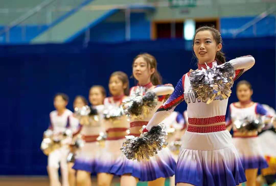 五月动起来图片,五月动起来舞蹈视频