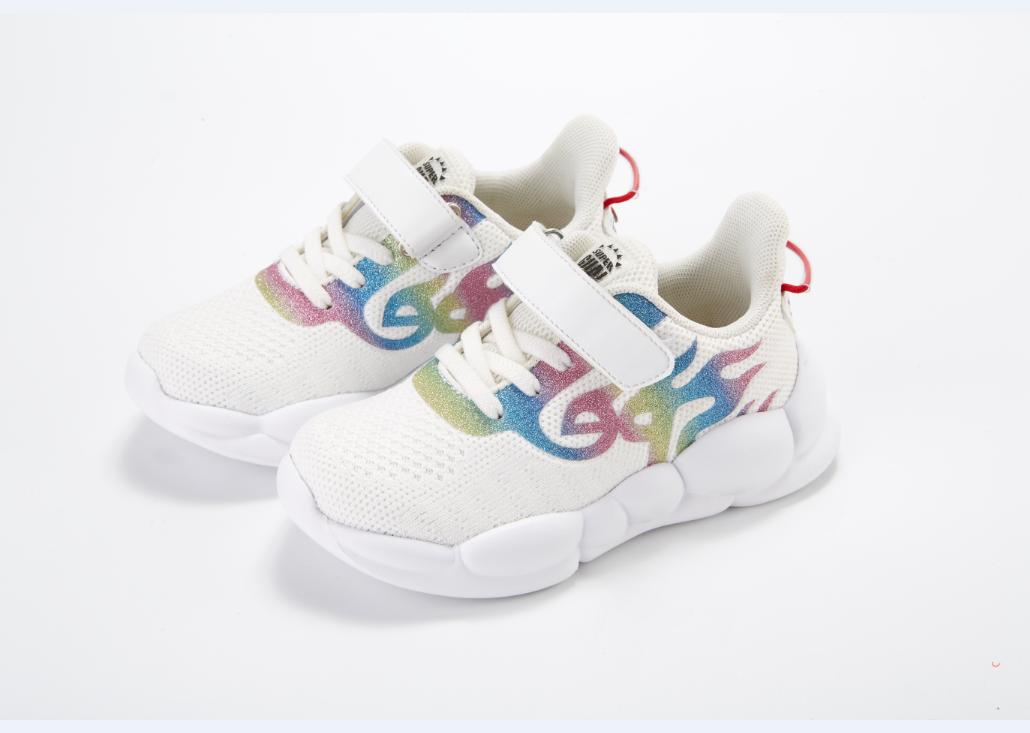 一岁半宝宝的标准腿型,一岁半宝宝的标准腿型是怎样的