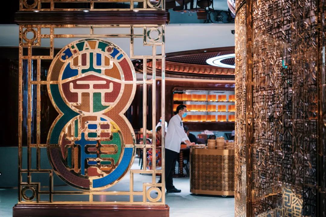 200元住总统套房,200块住酒店吃大餐