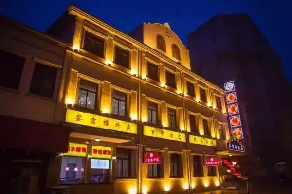 过年旅游最值得去的地方且人少,春节适合去哪游玩美食多