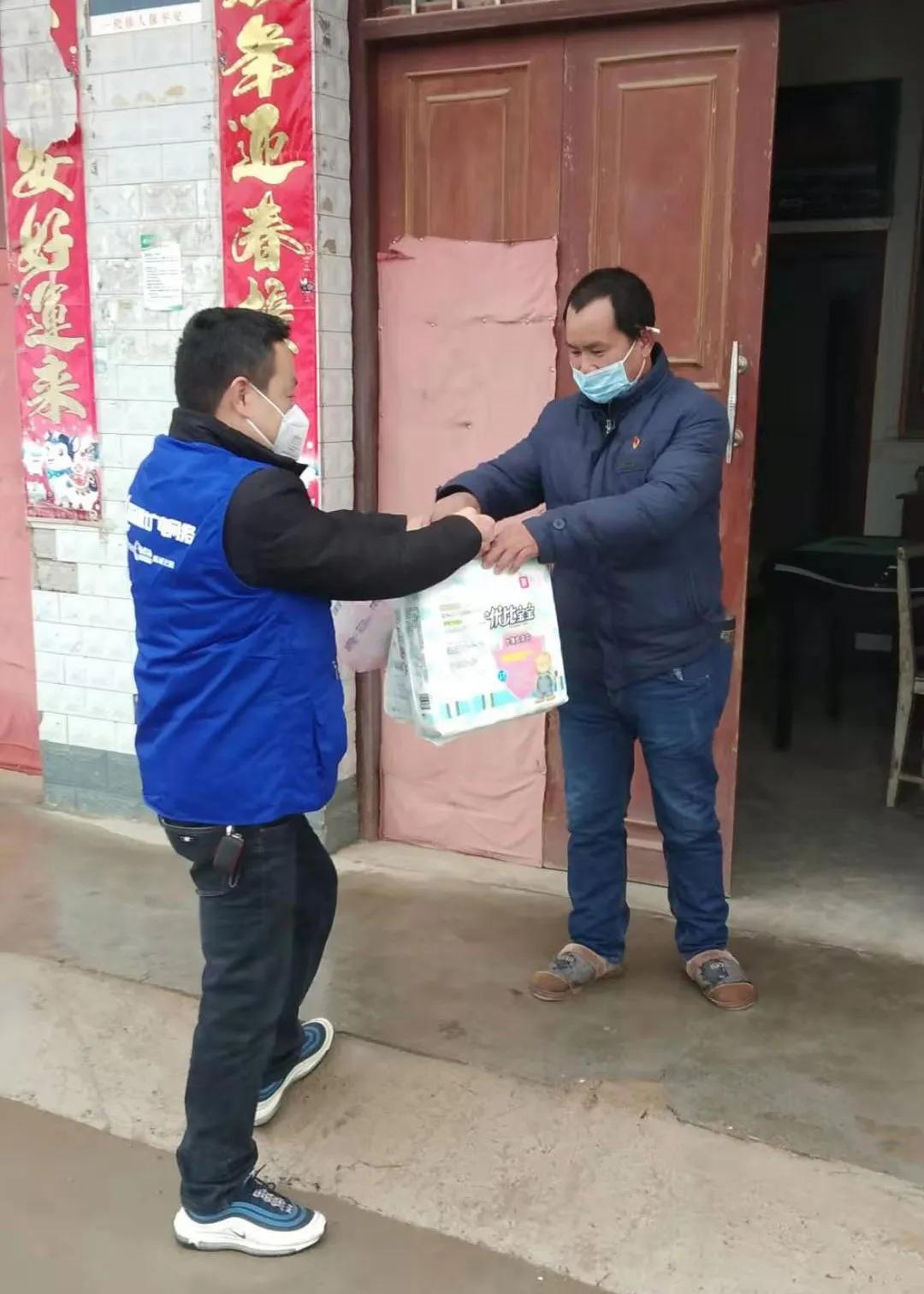 湖北卫视致敬,广电致敬春节坚守岗位的人