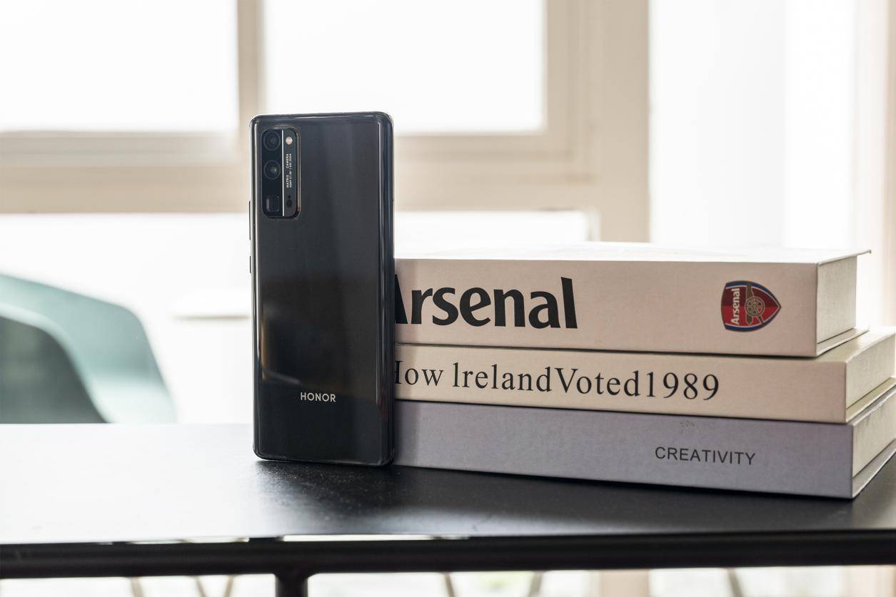 手机ai清除路人,荣耀30pro有ai消除功能吗