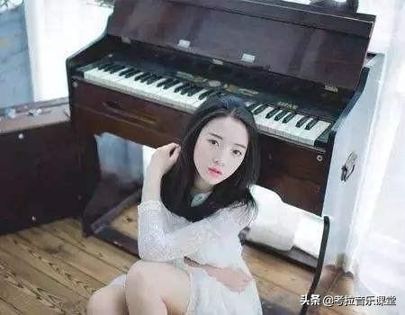 学钢琴如何快速识谱,初学钢琴怎样识谱视频教程全集