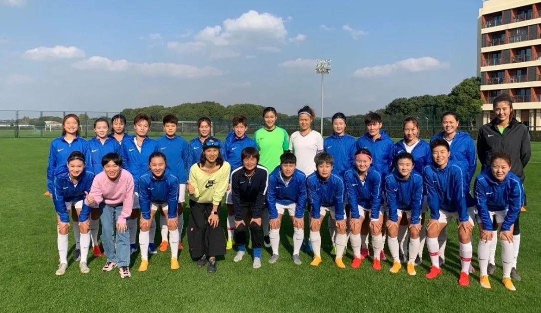 谁是女足主教练,中国女足郎平