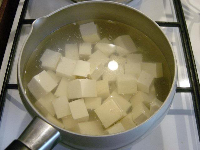 豆腐酸了怎么煮比较好吃,怎么做豆腐才不容易发酸