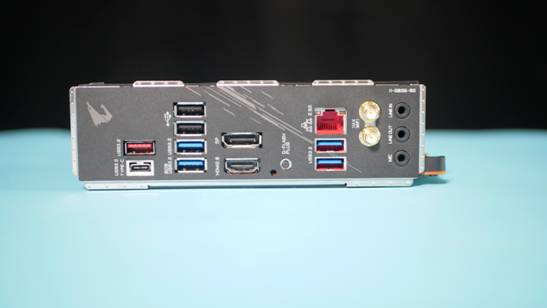 *男猛**必备！i7+2060s打造粉色Z490ITX迷你主机