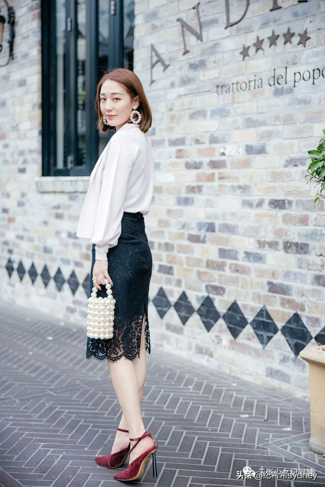 人间必买的20个包,人间值得这本书值得买吗