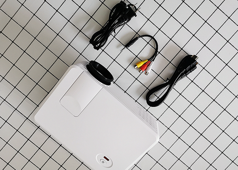 瑞格尔迷你投影,瑞格尔投影数码科技