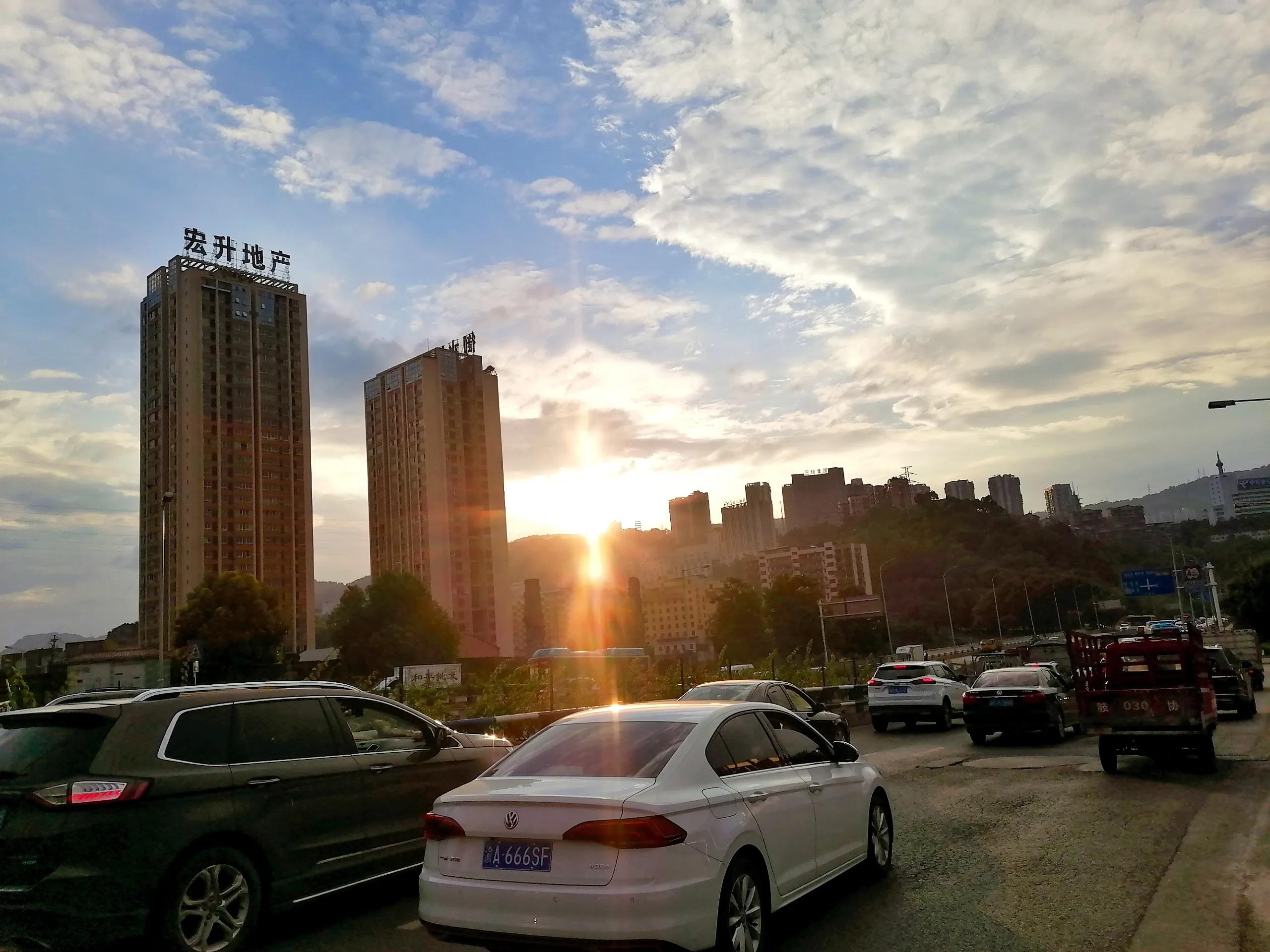 万州在重庆的实力如何?是最强吗?感觉很厉害的样子!