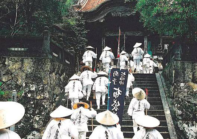 原先在贵族圈生存的教育,为何江户时代寺子屋潜力爆发?