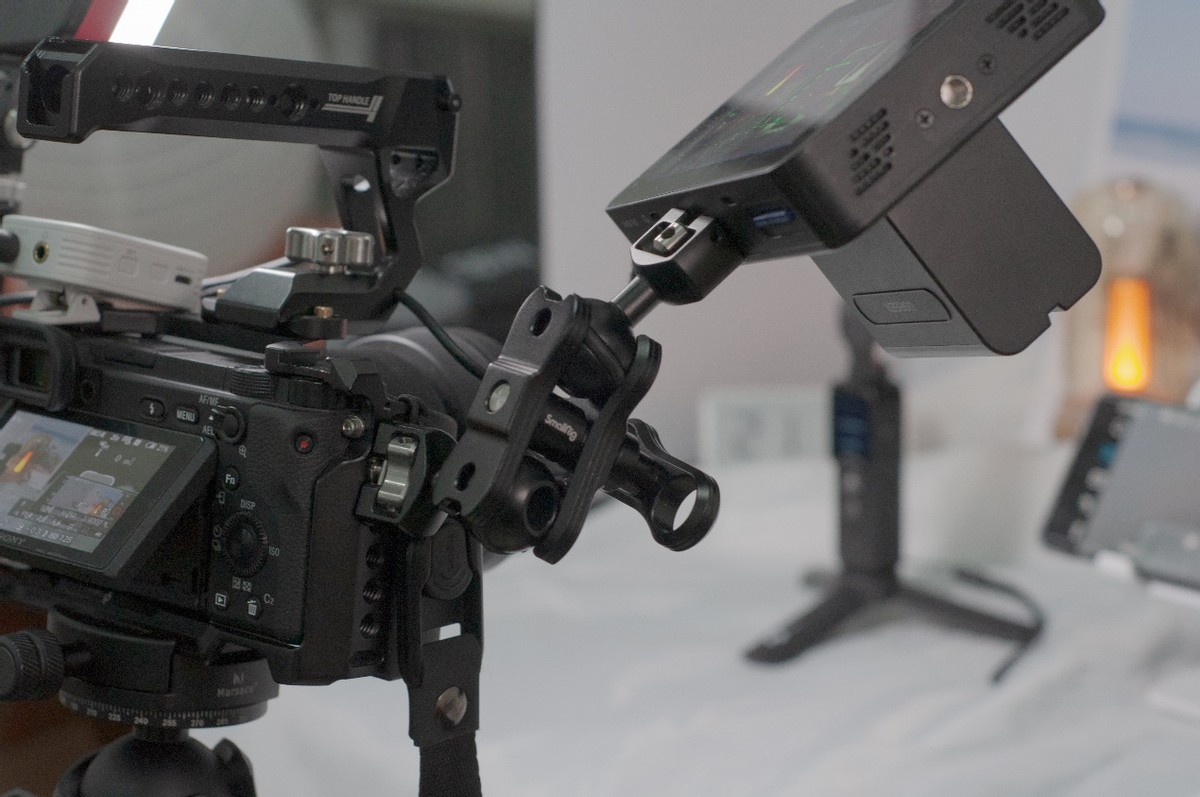 聊聊近两个月里我给新买的索尼6400搭配的那些配件