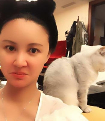 钟嘉欣二胎产子晒宝宝熟睡萌照,钟嘉欣要息影