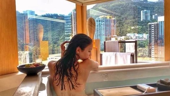 回答网友都这么硬核，她不愧是“日本第一恶女”