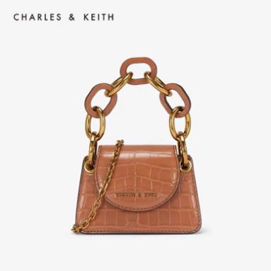 有品位的女人,搭配都会注意这个细节,时尚加倍,穿出杂志大片感