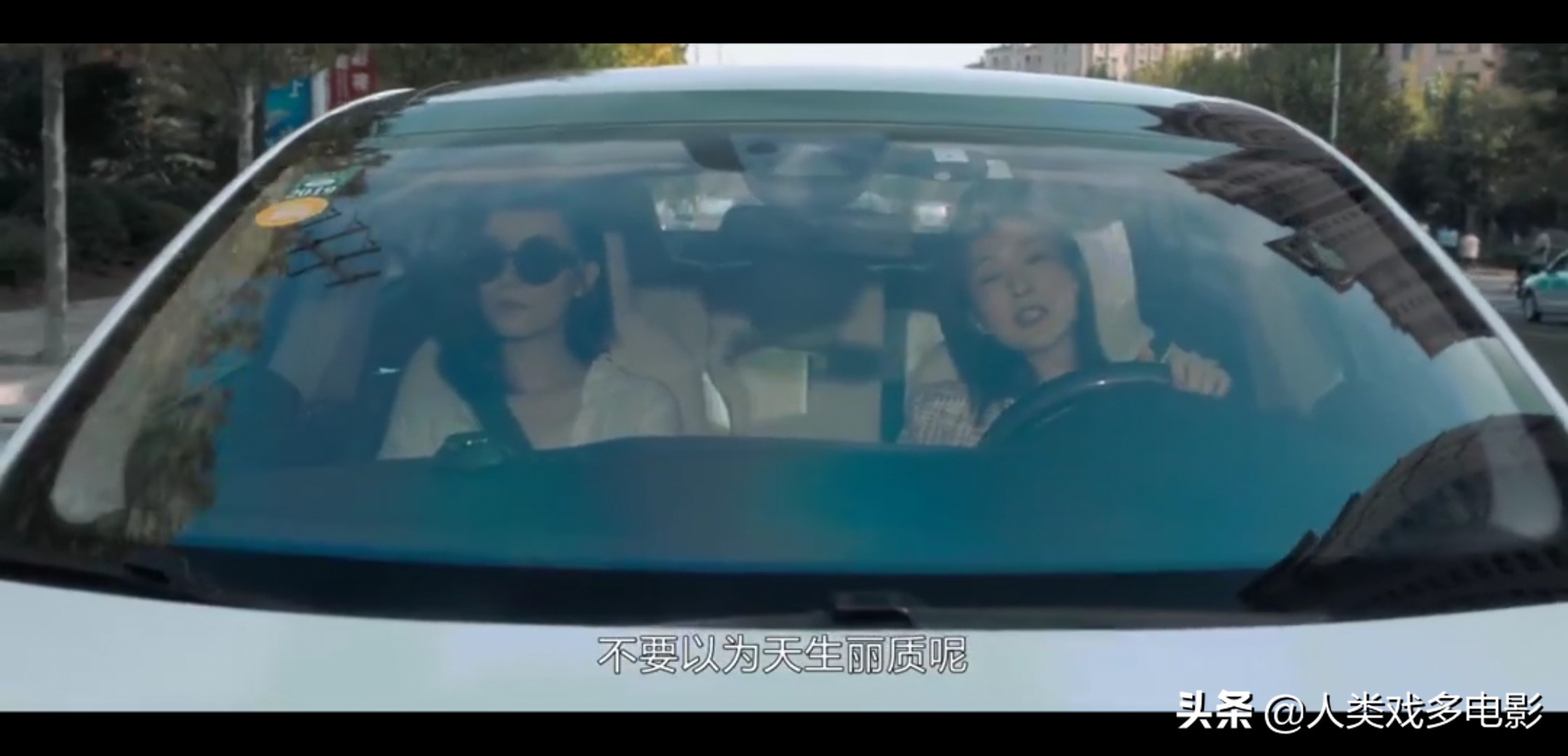 国剧版《夫妻的世界》?小宋佳《白色月光》,出轨拍出推理悬疑味