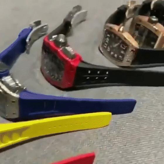 富二代发朋友圈的视频,富二代故意发朋友圈