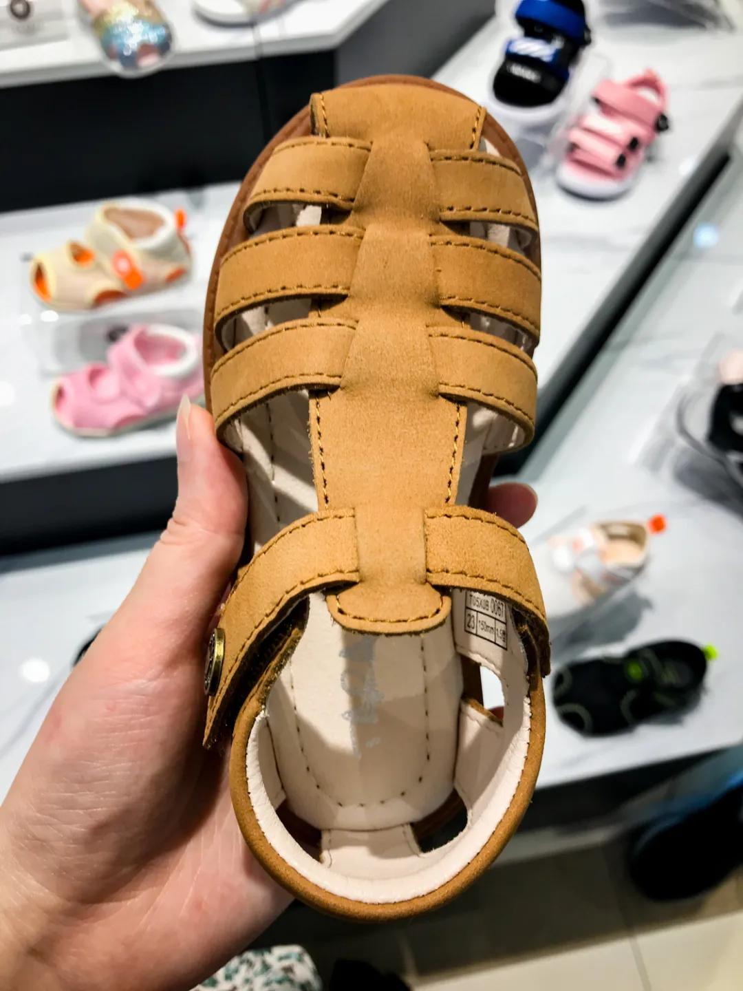 关爱孩子从鞋子开始,关爱宝宝从脚开始