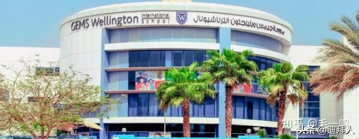 迪拜人跟印度人是不是一样的,中国人在迪拜和印度人在迪拜