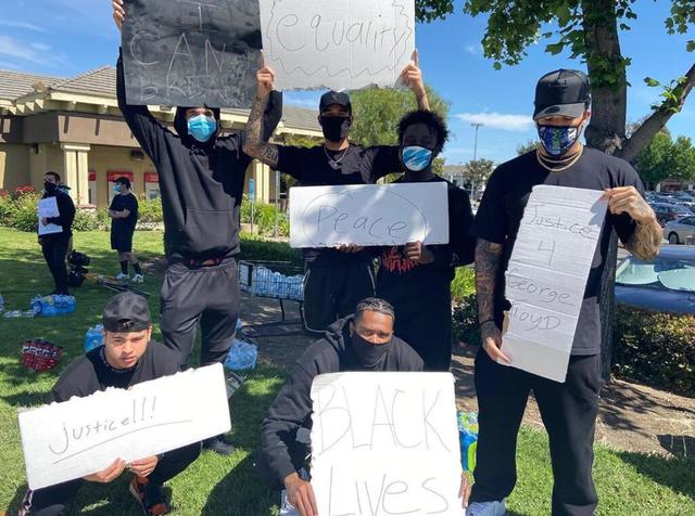 nba反对种族歧视仪式,乔丹嘲讽jr