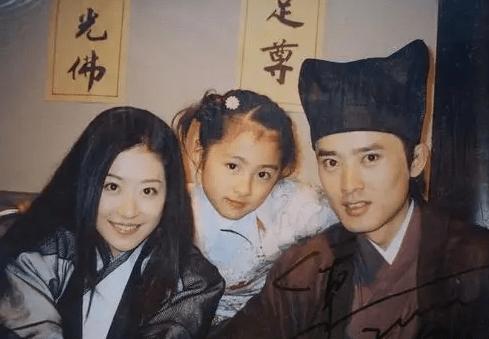 星女郎和星爷,星爷捧红的星女郎完整版