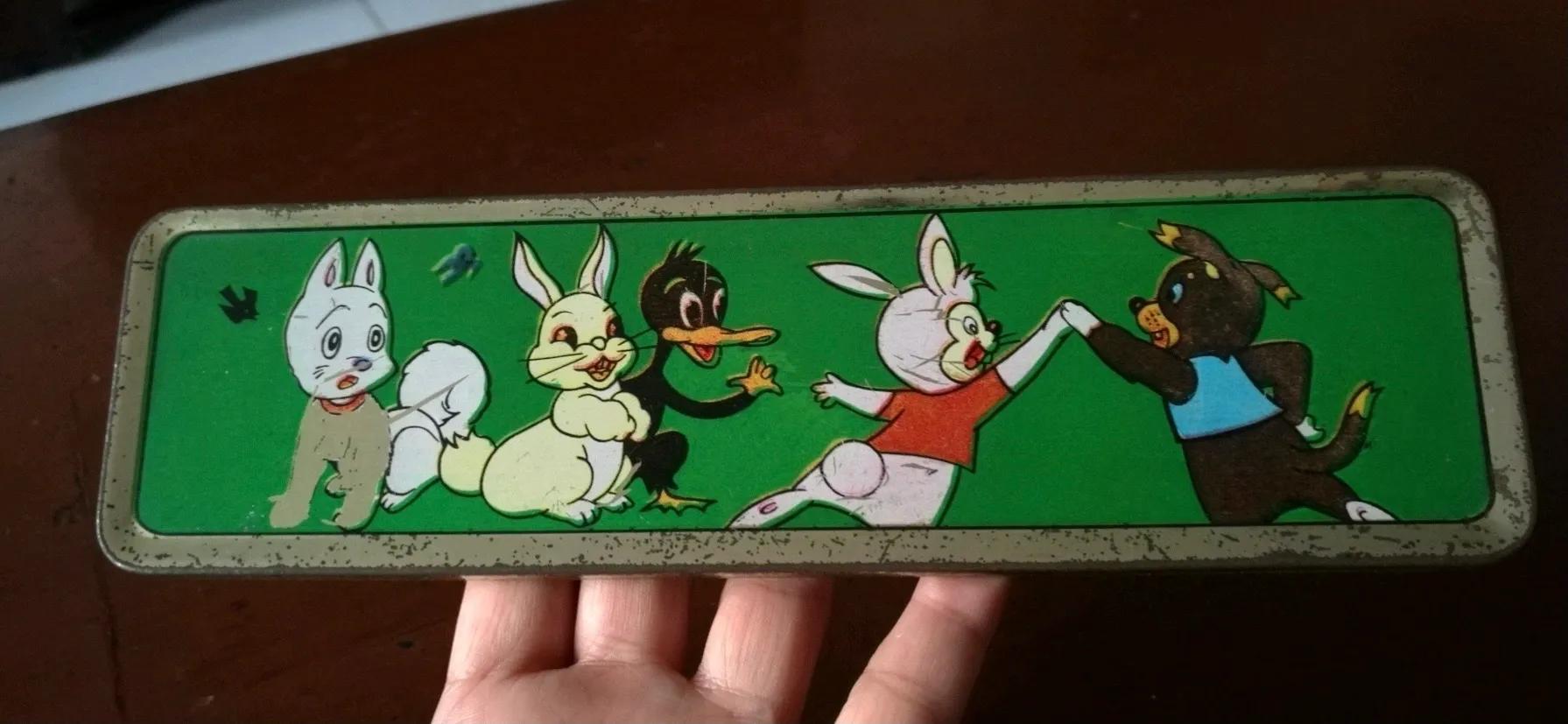 小小旧铅笔盒价值百元不新鲜,五花八门收藏之四图19张