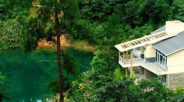 浙江有哪些有瀑布的旅游景点,浙江旅游景点推荐瀑布