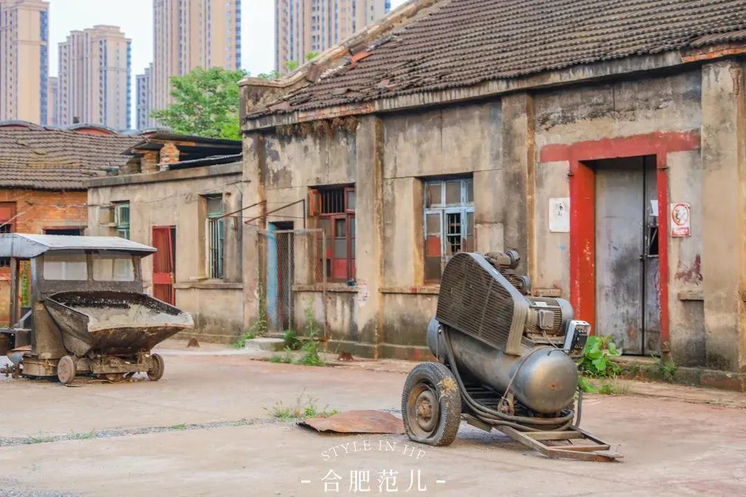 住进“坐穿牢底”的酒店，打卡深度体验监狱生活的博物馆