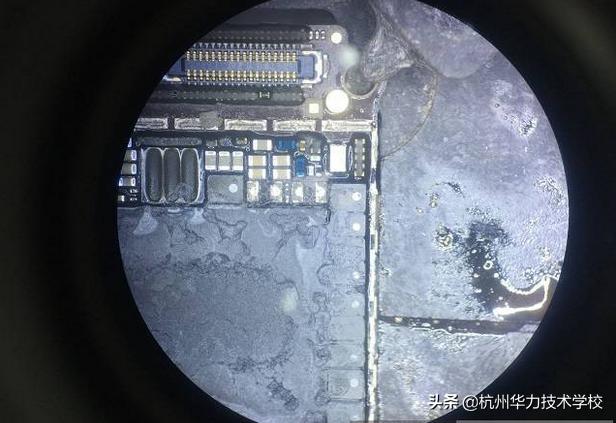 维修iPhone7手机不开机故障-杭州华力手机维修小技术