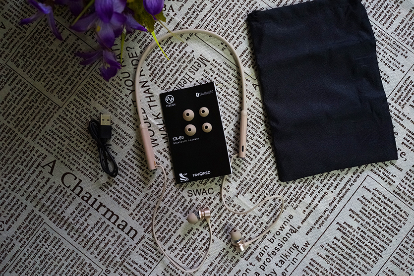 无痛感佩戴蓝牙耳机,无杂音佩戴舒服的蓝牙耳机