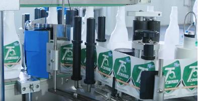 热烈祝贺工程封顶大吉图片图文,封顶大吉厂房